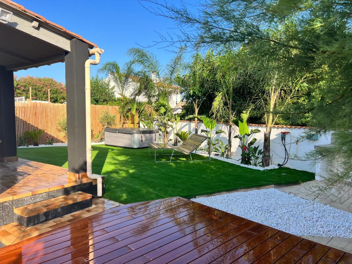 Villa Lcsm Et Studio فرونتينيان المظهر الخارجي الصورة